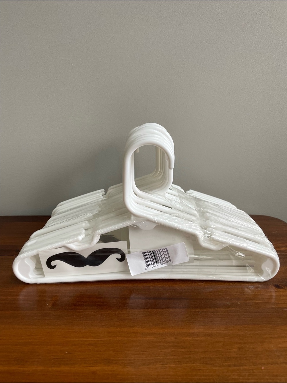 New 30-Pack White Plastic Baby Hangers